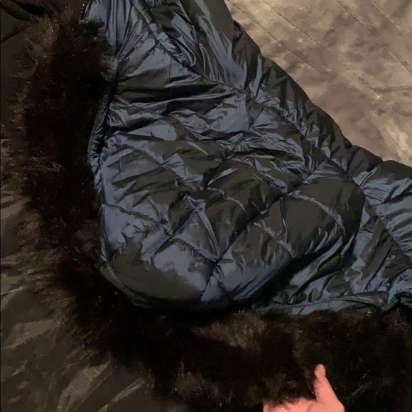 Winter coat - Picture 3 of 6